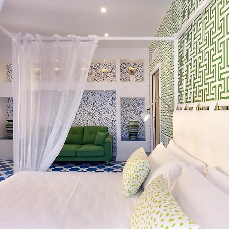Luxury In Center *